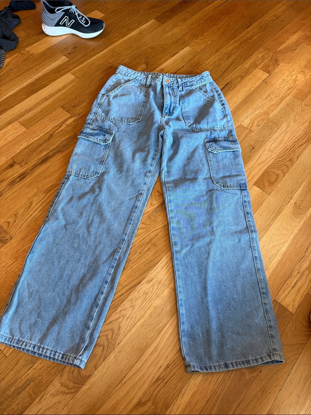 Womens Light Blue Straight-Leg Cargo Jeans